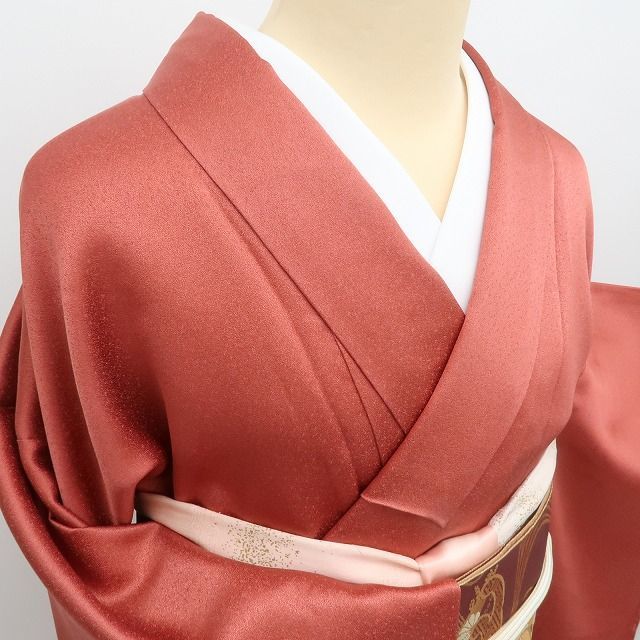 新品 正絹 染め一つ紋 仕付け糸付 手縫い仕立て 色無地 着物 ✾まめ藤✾m727＊新品 正絹 染一つ紋 仕付け糸付き 手縫い仕立て 色