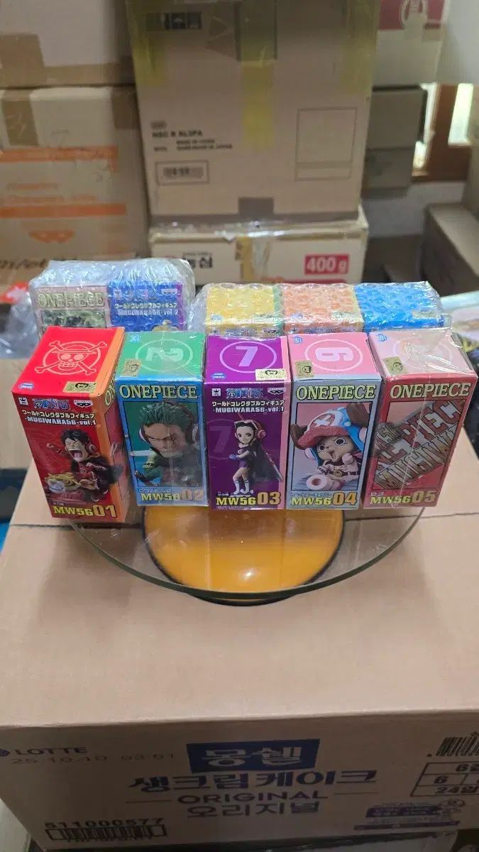 번장最安値 版 ONE PIECE ワールドコレクタブル フィギュア MW 5601-05