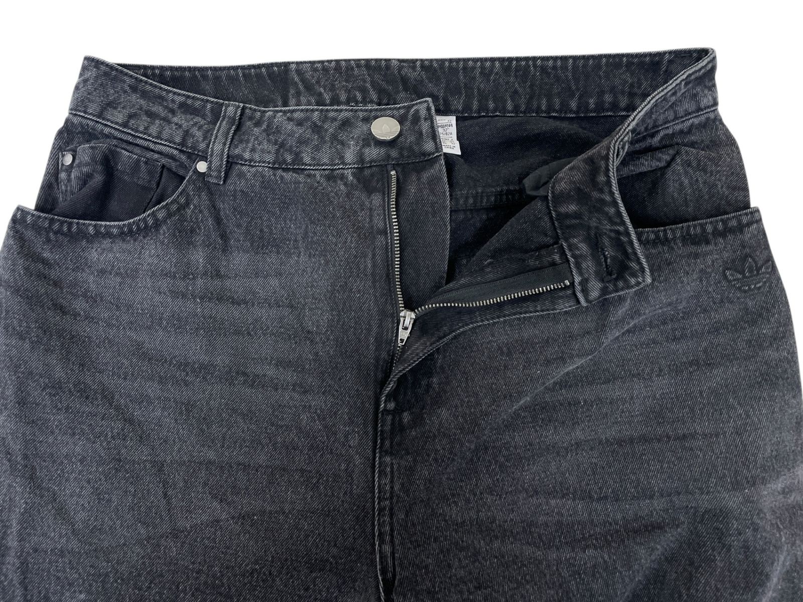  adidas Originals アディダスオリジナルス アディレニウム ジップ ウォッシュドデニムパンツ JX 9211 32 ブラック ウィメンズ 028 ブーツカットデニム フレアデニム デニム ジーンズ