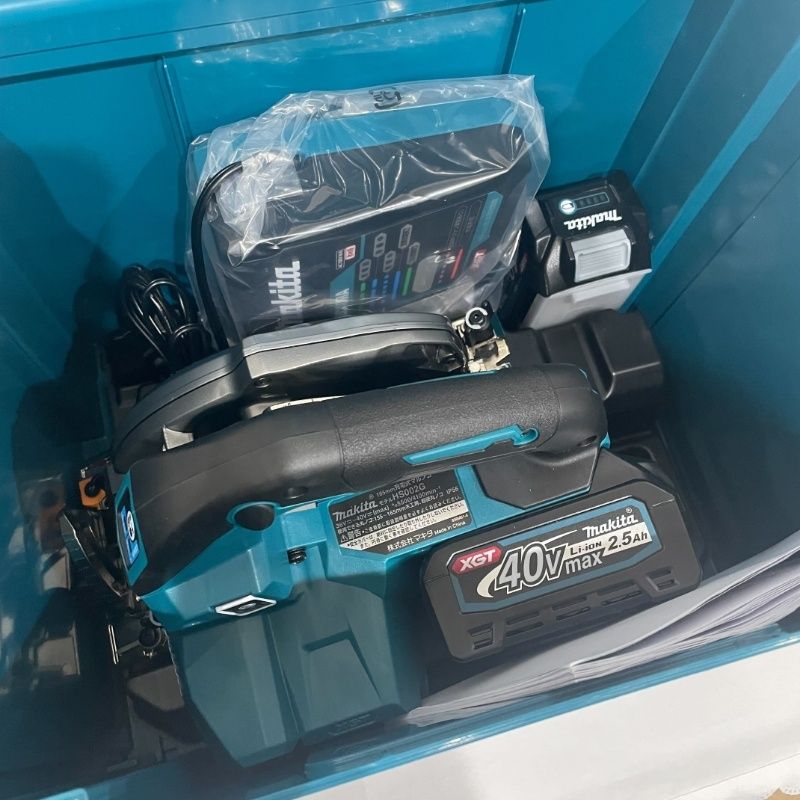 makita マキタ 充電式マルノコ 40 Vmax グリーン バッテリー BL 4025× 充電器 DC RA