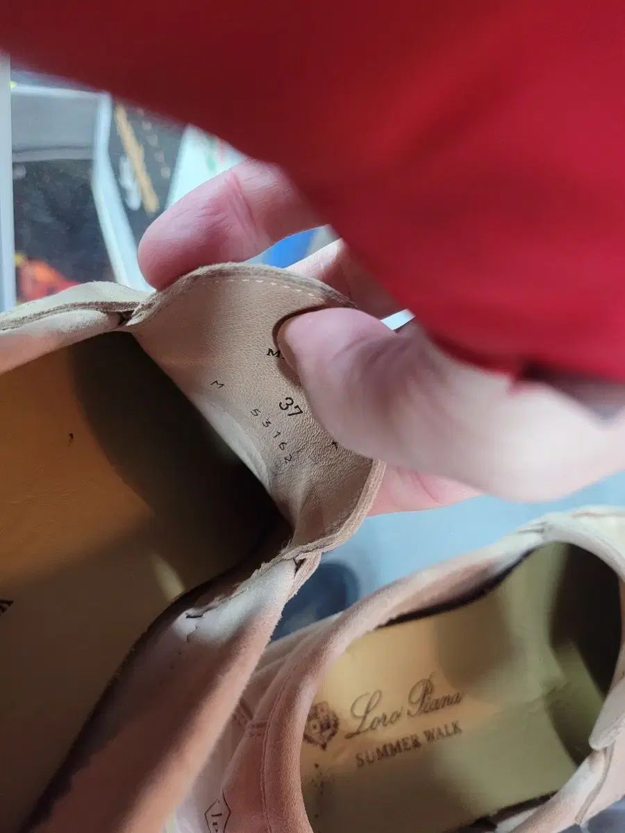 ロロ・ピアーナ サマーウォーク スウェード ローファー 37 - メルカリ
