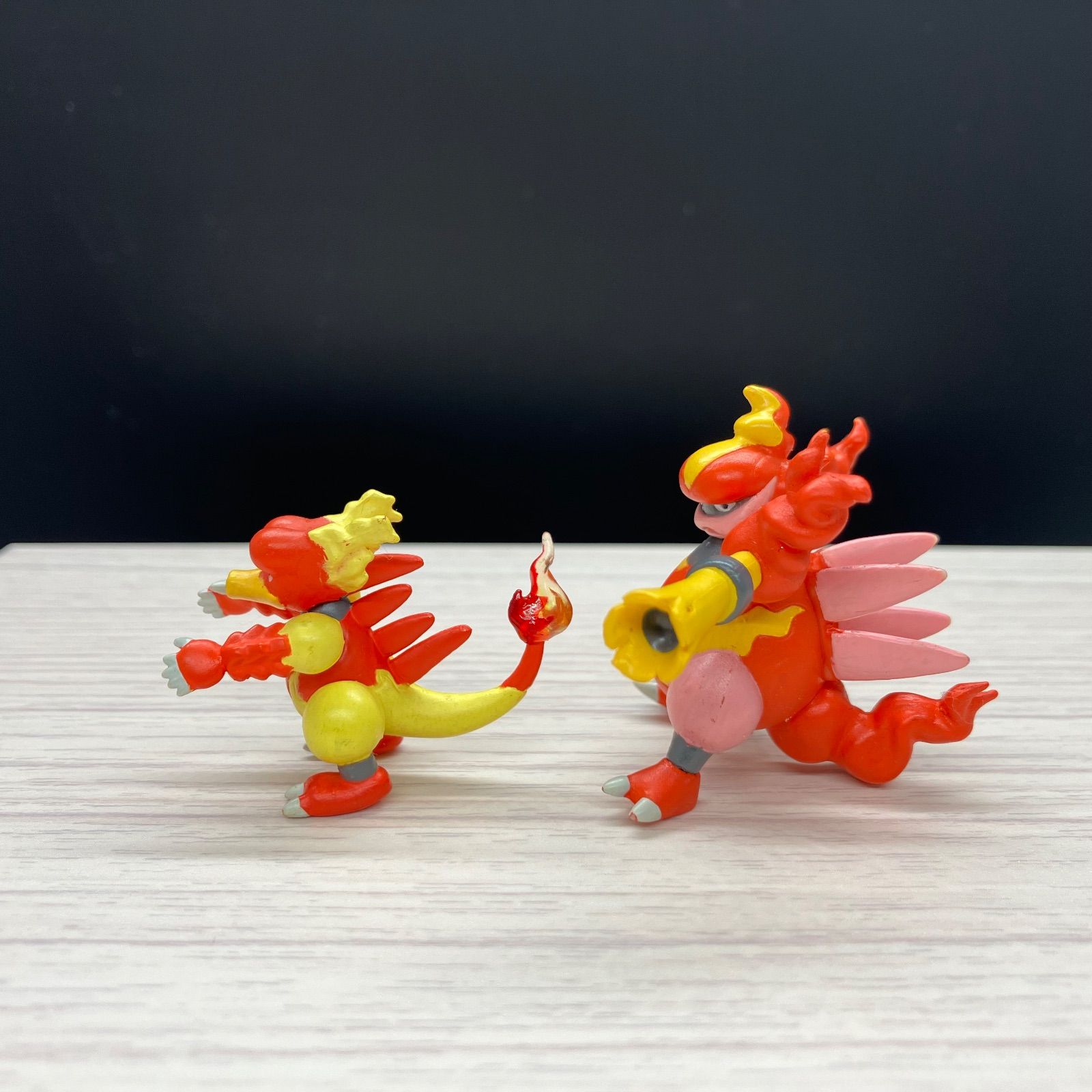 立体ポケモン図鑑 ブーバー ブーバーン 【A-3 ポケモン フィギュア