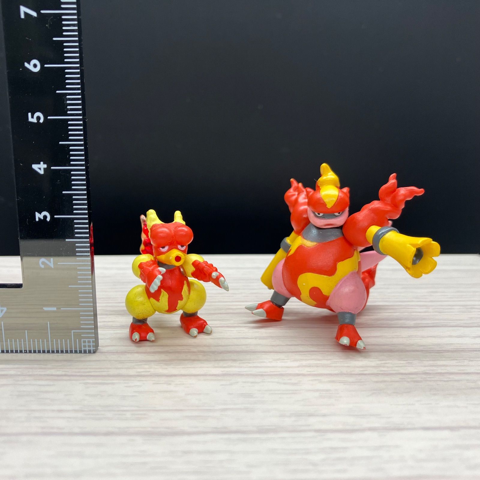 立体ポケモン図鑑 ブーバー ブーバーン 【A-3 ポケモン フィギュア