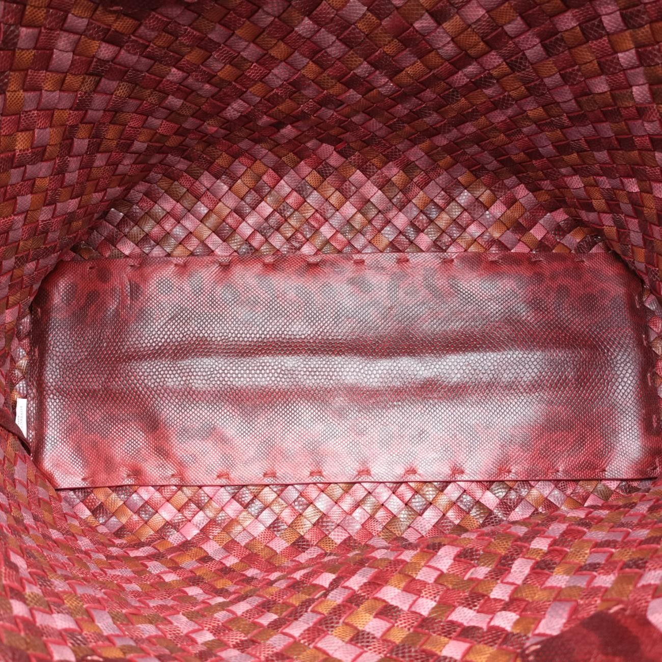 Venetaイントレチャート レッド×マルチ