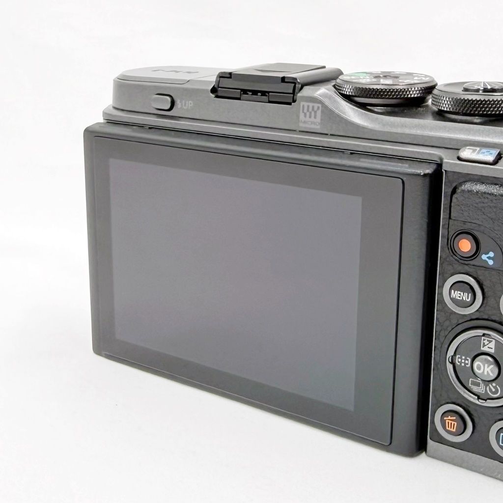 OLYMPUS PEN