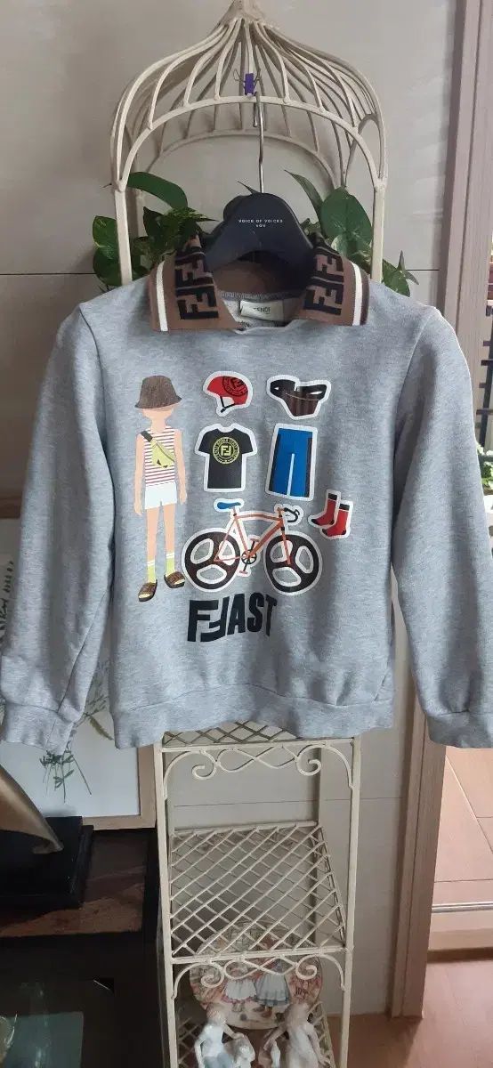 フェンディ キッズ FFAST スウェット Tシャツ ユニセックス