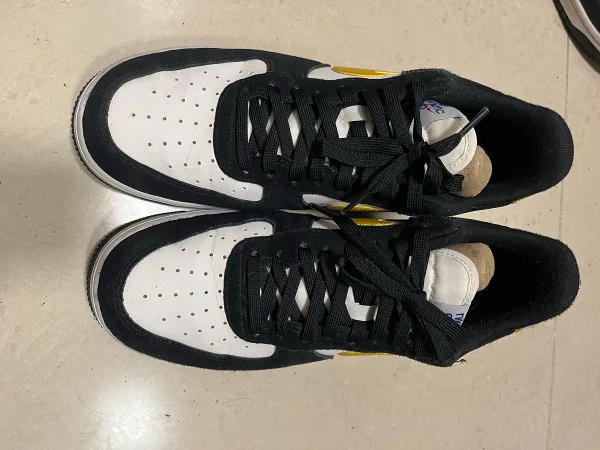 SQUARE スチール製壁取り付け式ラック幅970mm ストア