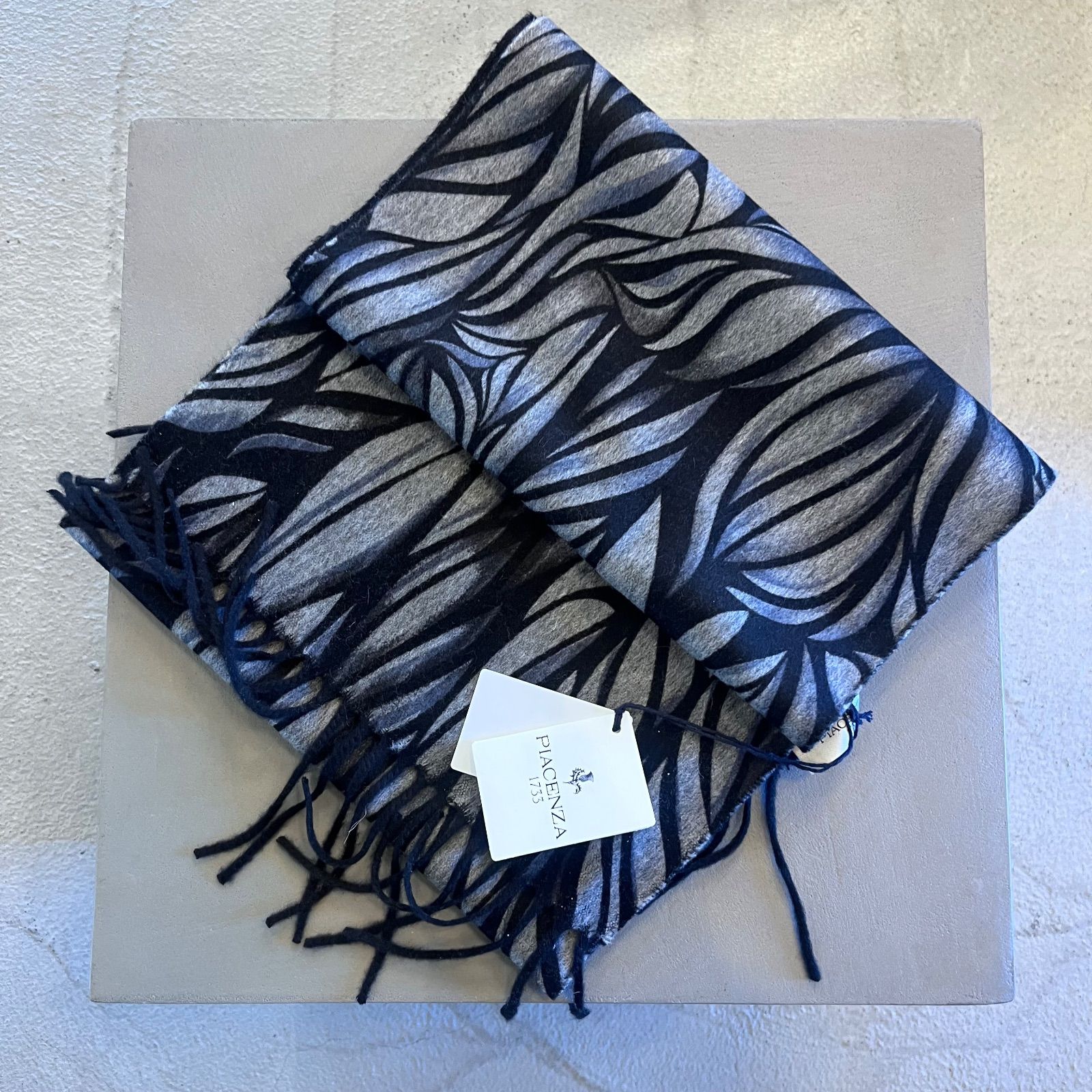 ストール ダブルフェイス 柄グレー|ブラック col.1 マフラー カシミヤ シルク ♥品