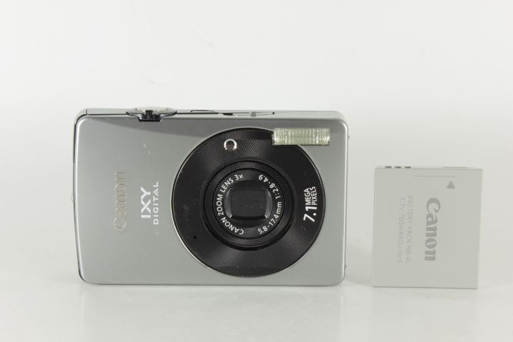 Canon IXY pc1271 デジカメ　カメラ　キャノン　シルバー Canon IXY DIGITAL 20 IS PC1271 デジカメ キャノン 【公式通販】