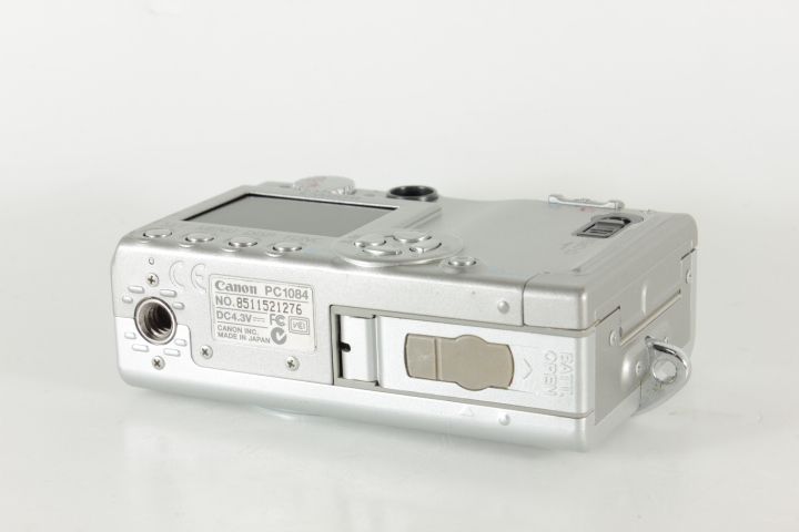 CANON キャノン IXY DIGITAL 500 PC1084 シルバー 8511521276 #20723