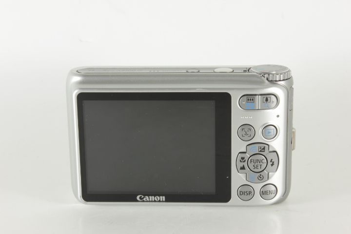 CANON キャノン PowerShot A3100 IS PC1474 シルバー 11020002735