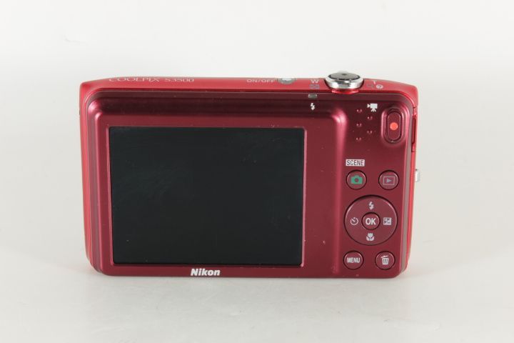 NIKON ニコン COOLPIX S3500 レッド 21017601 #20746 - メルカリ