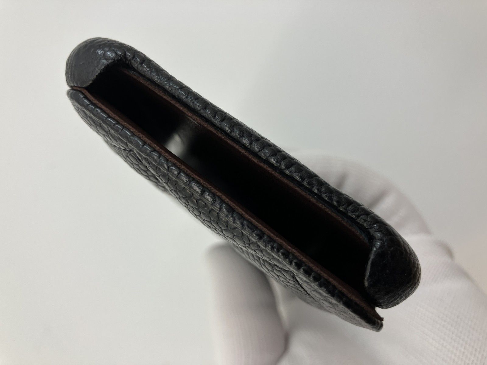 CHANEL シャネル キャビアスキン 手帳型 iPhoneケース ブラック iPhone