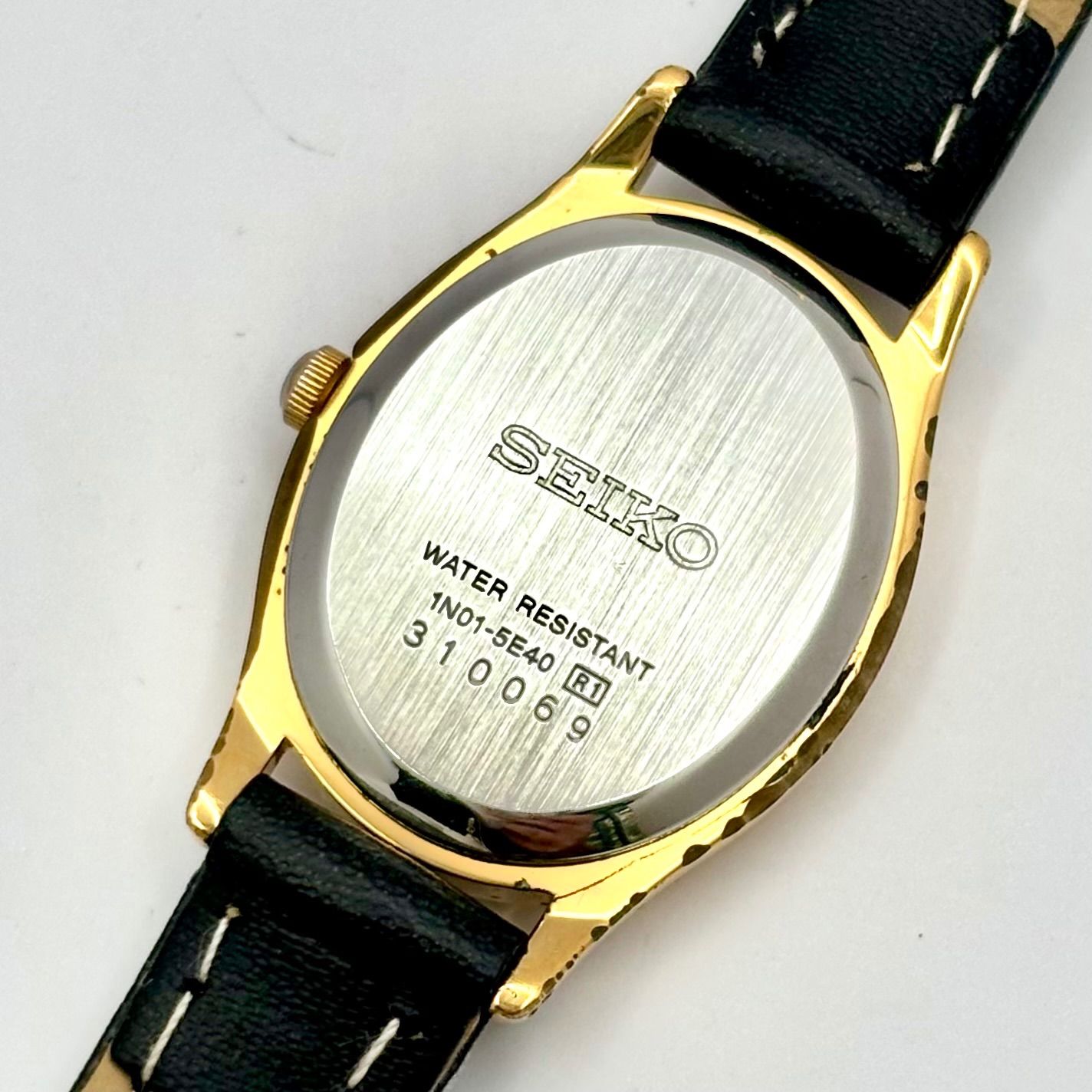 新品電池】SEIKO セイコー レディース 腕時計 ゴールド オーバル 1N01