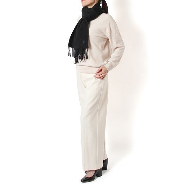 25 AWモデル アミ アレクサンドル マテュッシ AMI Alexandre Mattiussi ユニセックス DE COEUR ウールマフラー 001 NOIR BLACK USF 677.334