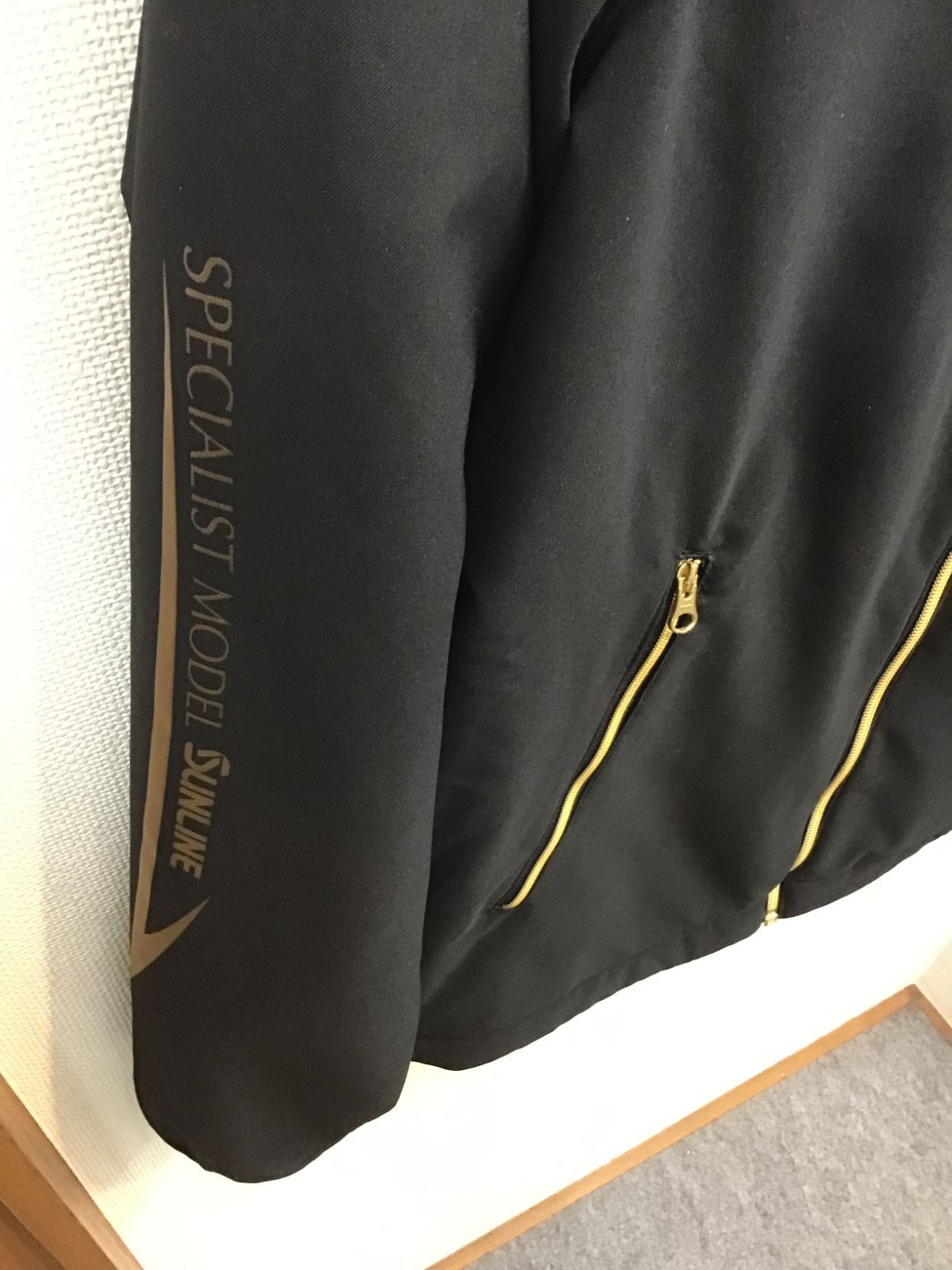 防寒インナー上下セット ステータスウォームアップライトフリーススーツ