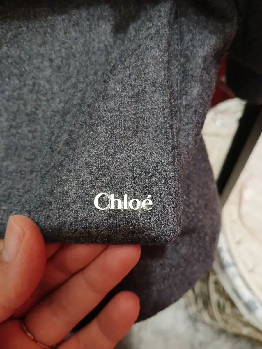 クロエ チャコール
