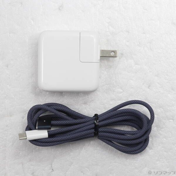 中古品〕 MacBook Air 13.6-inch Mid-2022 MLY33J／A Apple M2 8コア