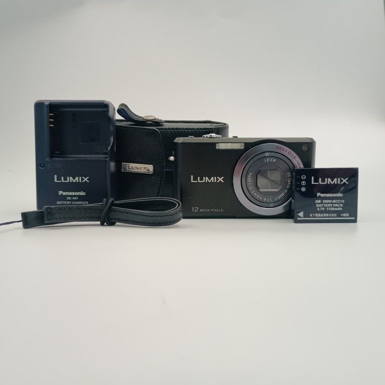 カメラ Panasonic LUMIX DMC-FX100 ブラック コンパクトデジタルカメラ