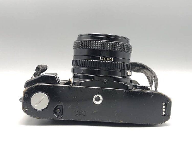 Canon キャノン A-1 フィルム一眼レフカメラ レンズ2本付き Canon | A