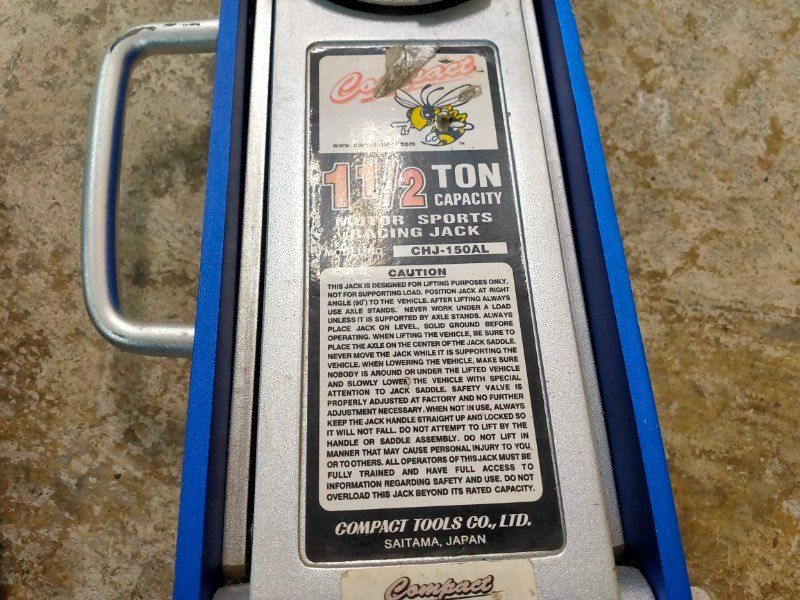 ☆COMPACT TOOLS 軽量 1.5t フロアジャッキ CHJ-150AL コンパクト