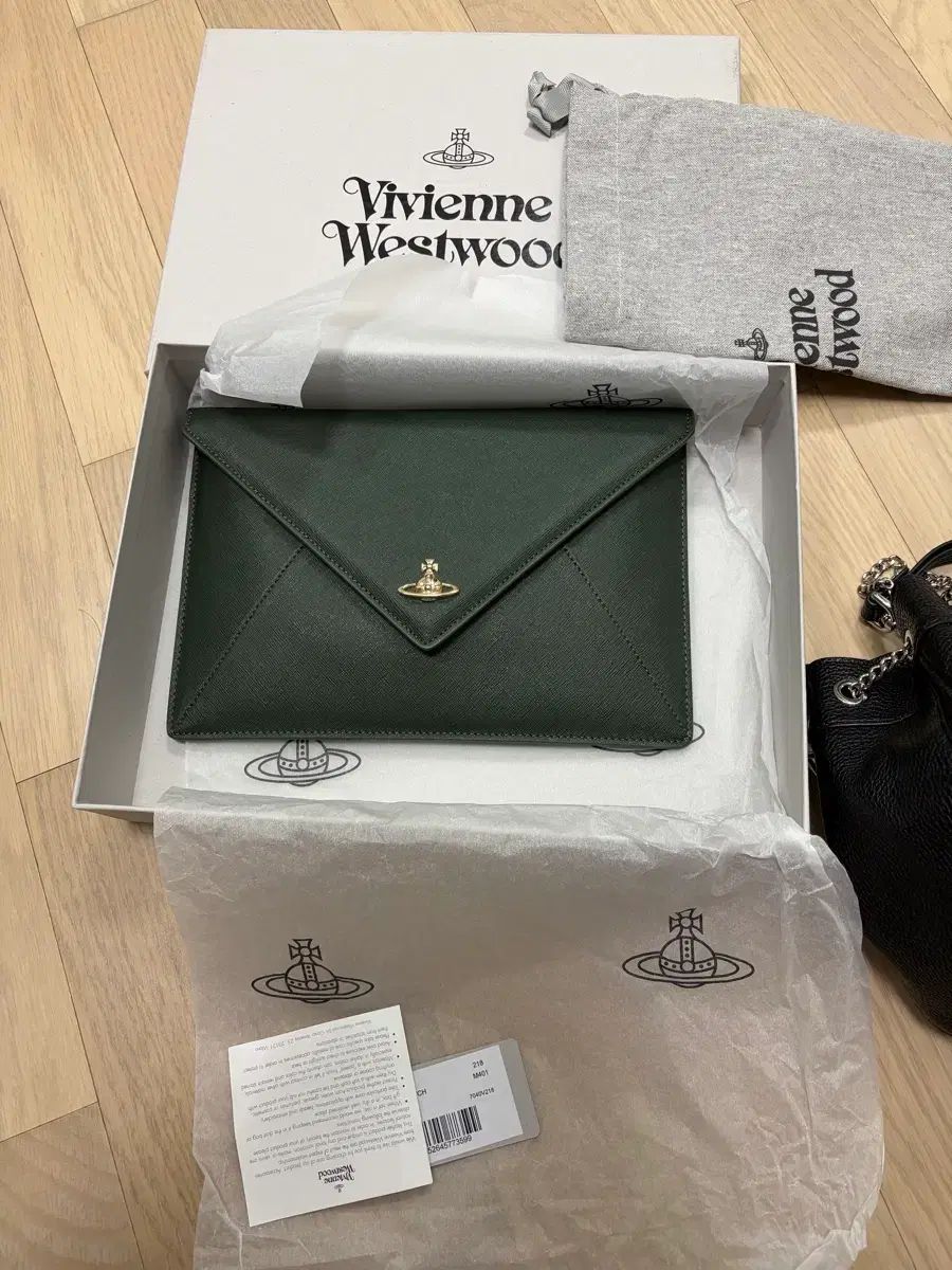 ヴィヴィアン ウエストウッド クラッチバッグ フルセット