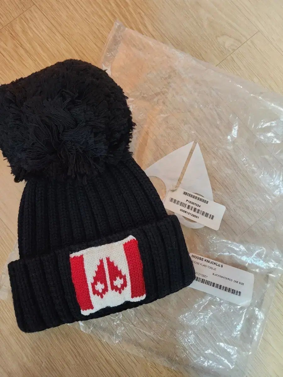 MOOSE KNUCKLES ムースナックルズ 帽子 デパート