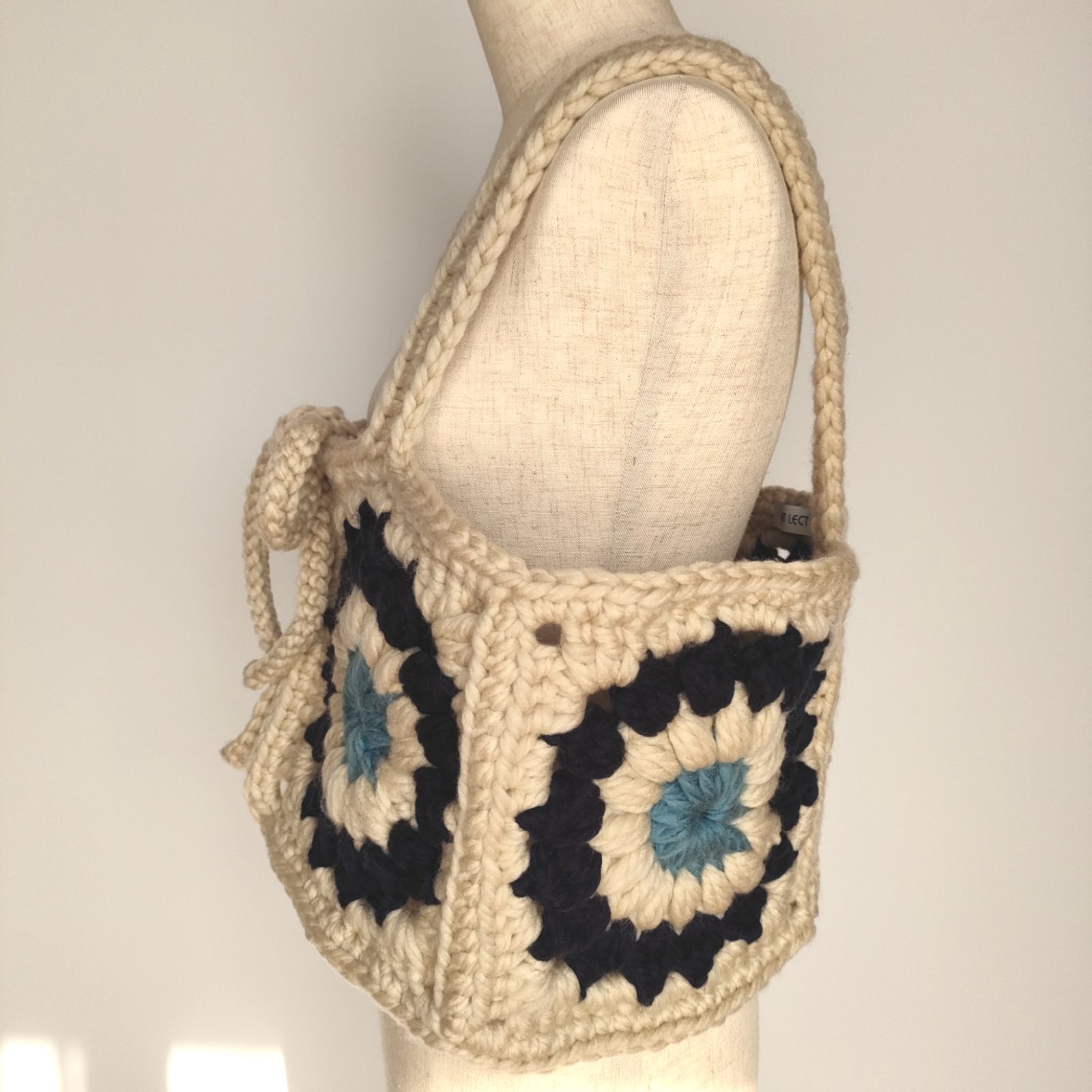 クロシェビスチェ