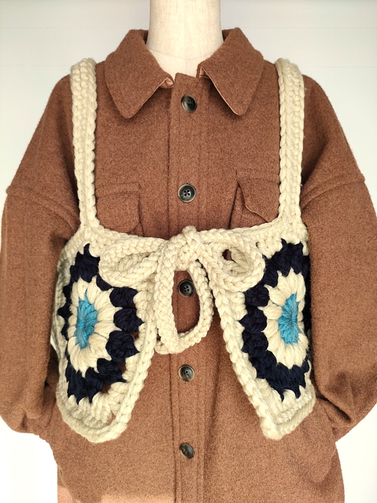 クロシェビスチェ モチーフ