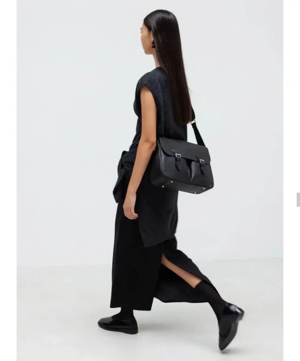 ncssry ネセサリー