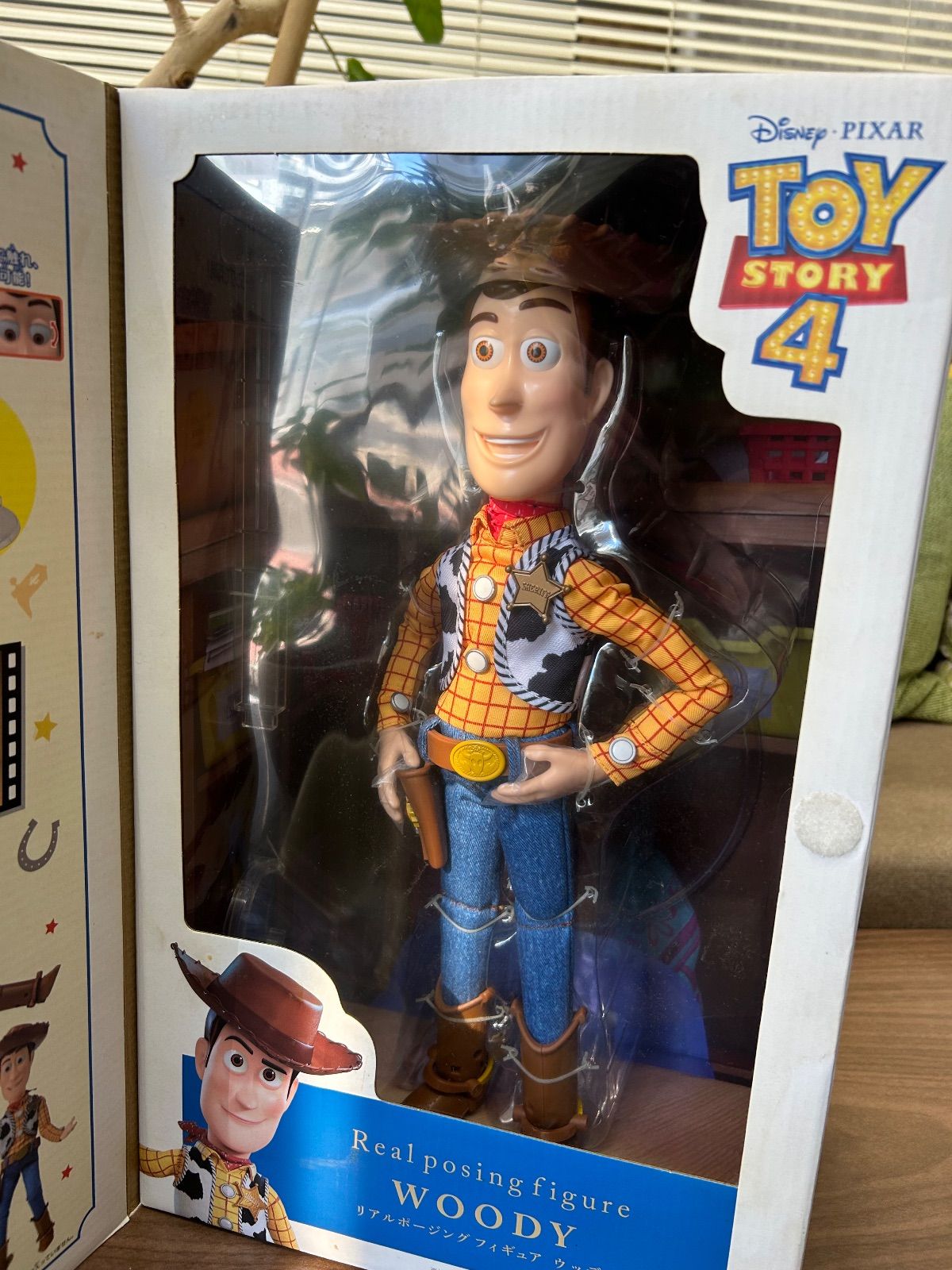 トイストーリー4 リアルポージングフィギュア ウッディー 未開封