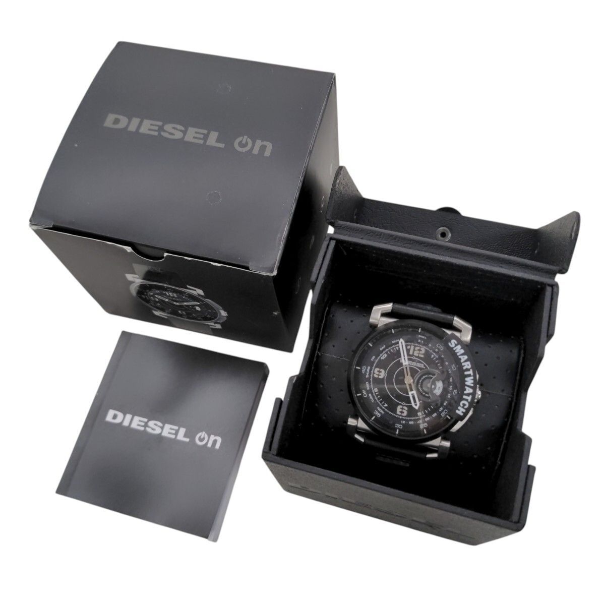  DIESEL ディーゼル DieselOn ハイブリッド スマート ウォッチ 腕時計 クォーツ ブラック文字盤 DZT 1000 アナログ 2針 レザーベルト 腕時計(クォーツ) 腕時計(アナログ)