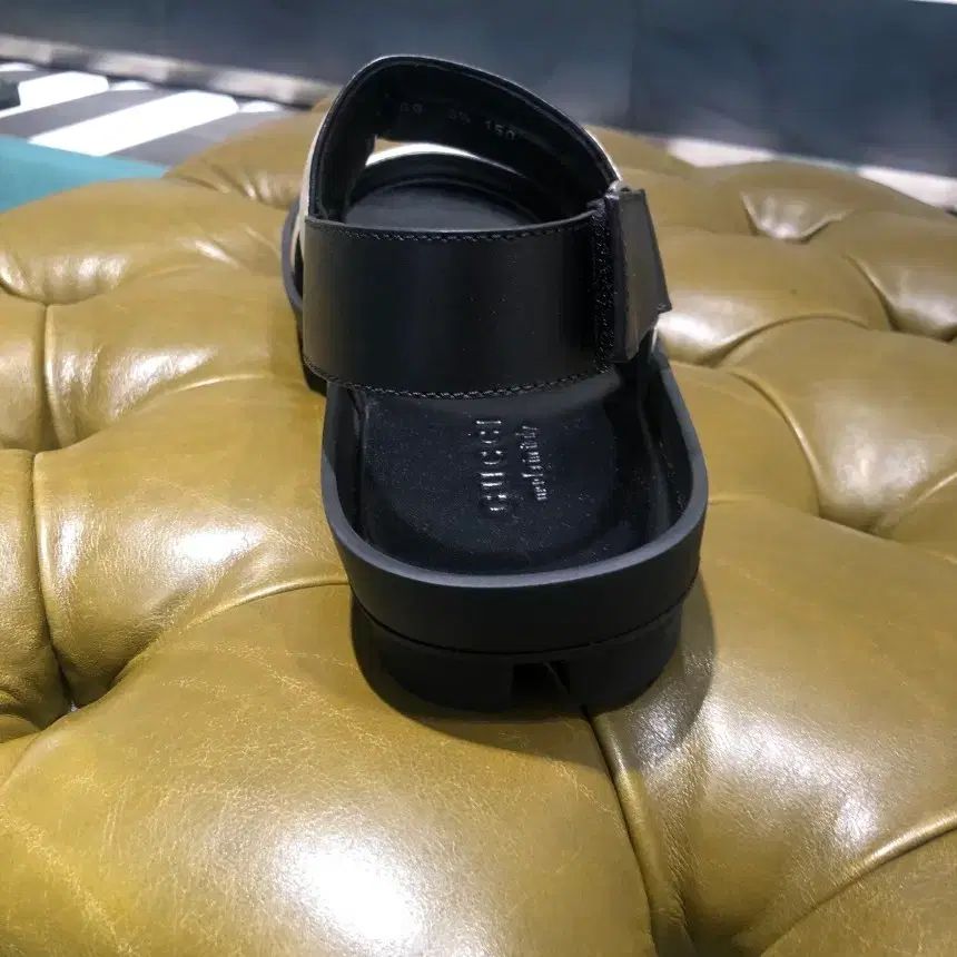 グッチ サンダル