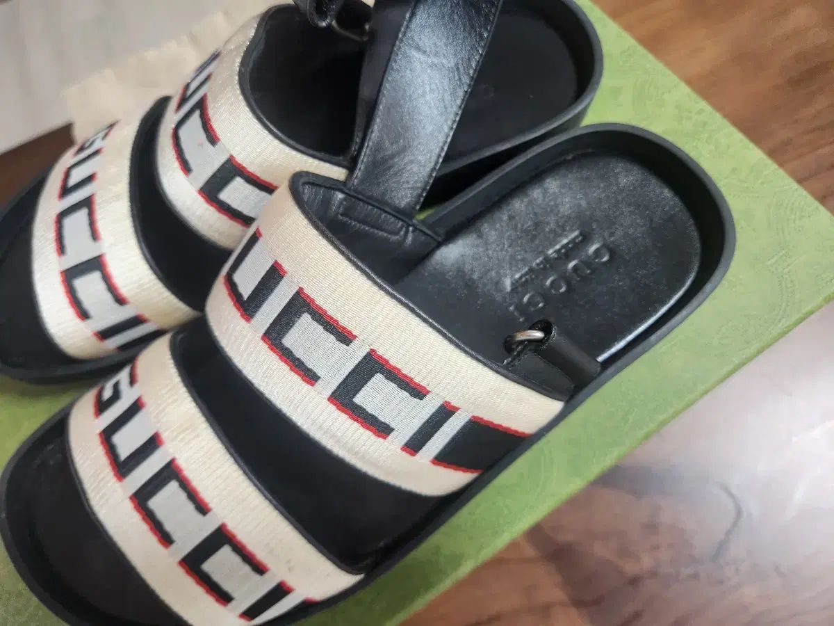  GUCCI グッチ サンダル サンダル サンダル