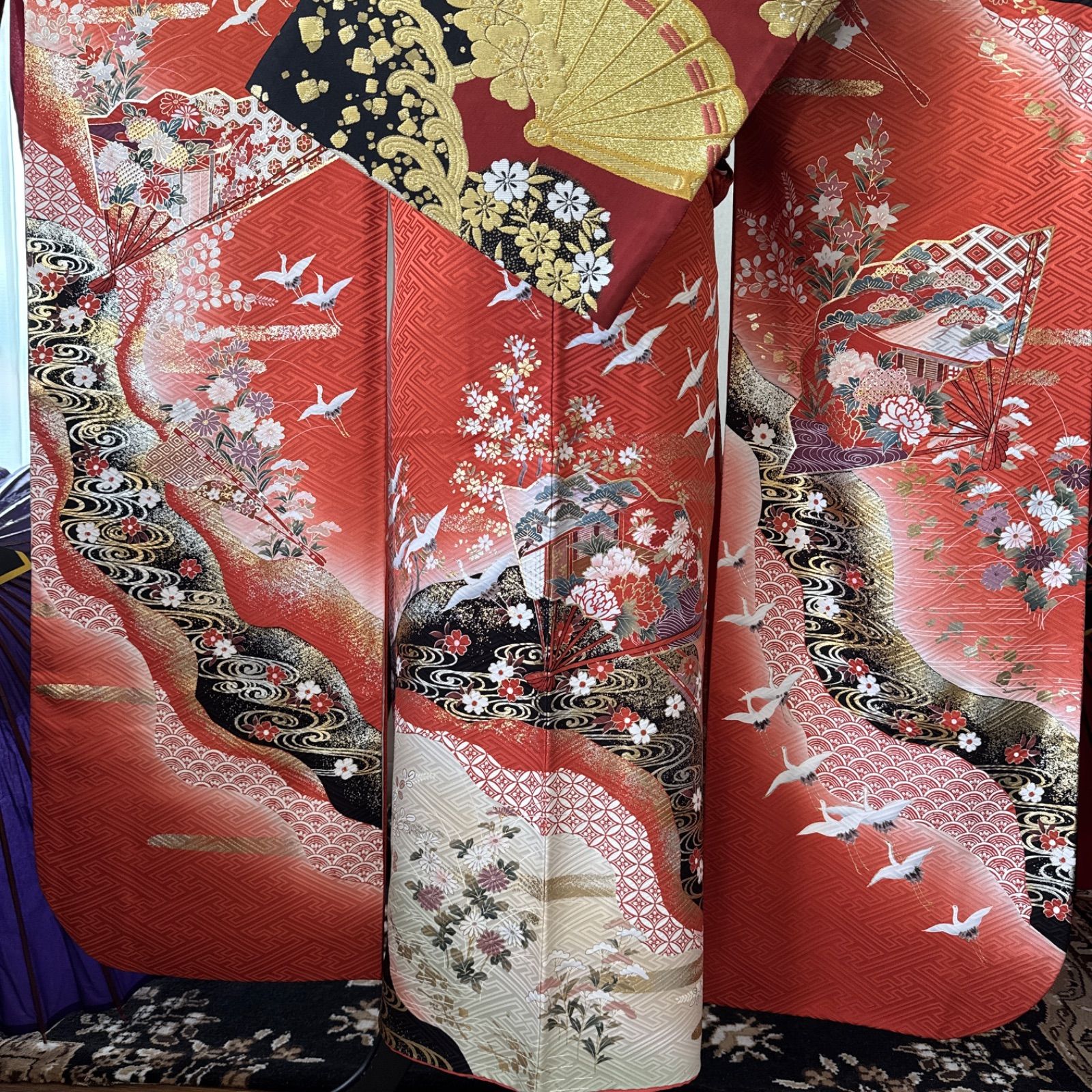 豪華振袖セット(4点)・袋帯・半衿・重ね衿・正絹・古典柄・金駒刺繍