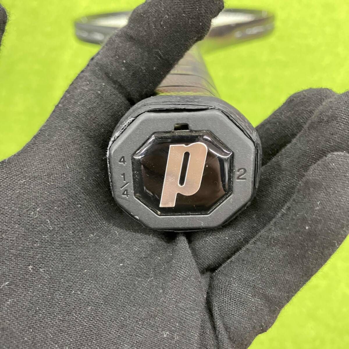 硬式テニスラケット