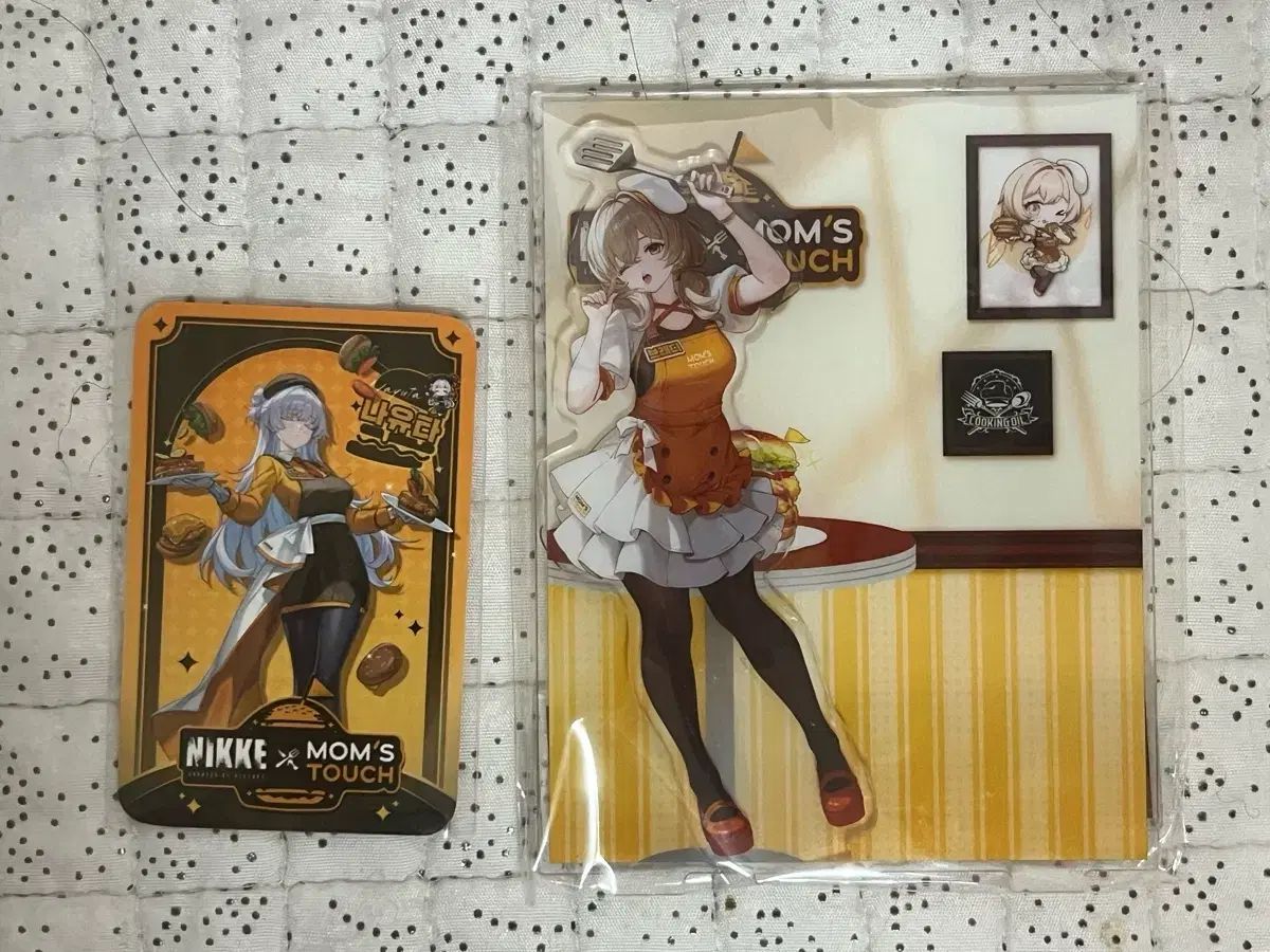 AGF 韓国 会場 限定 勝利の女神 NIKKE 缶バッチ ナユタ 10個 AGF 韓国 会場 限定 勝利の女神 NIKKE 缶バッチ ニヒリスター 6個