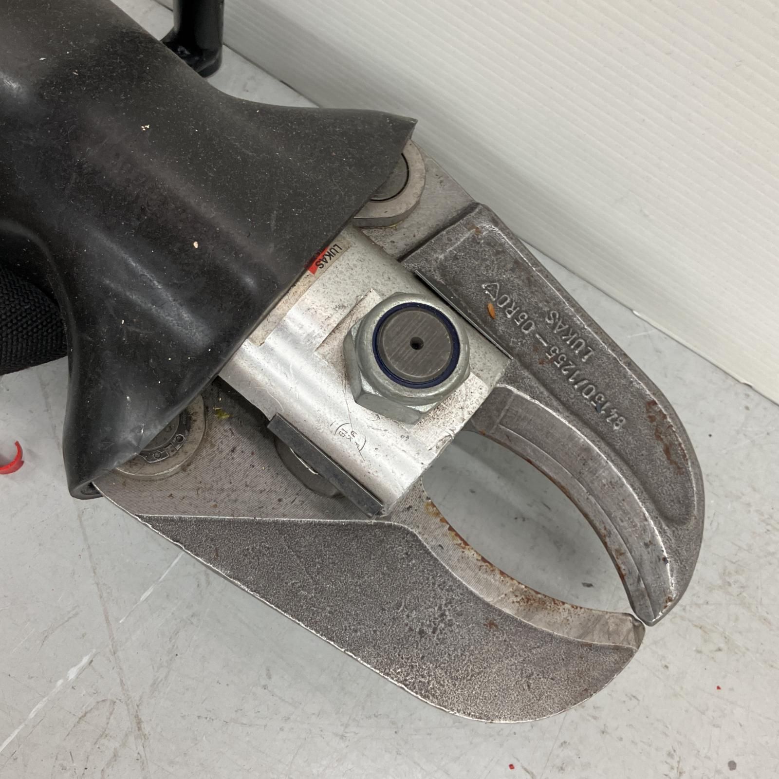 LUKAS ルーカス 油圧カッター レスキューツール LS 200 B