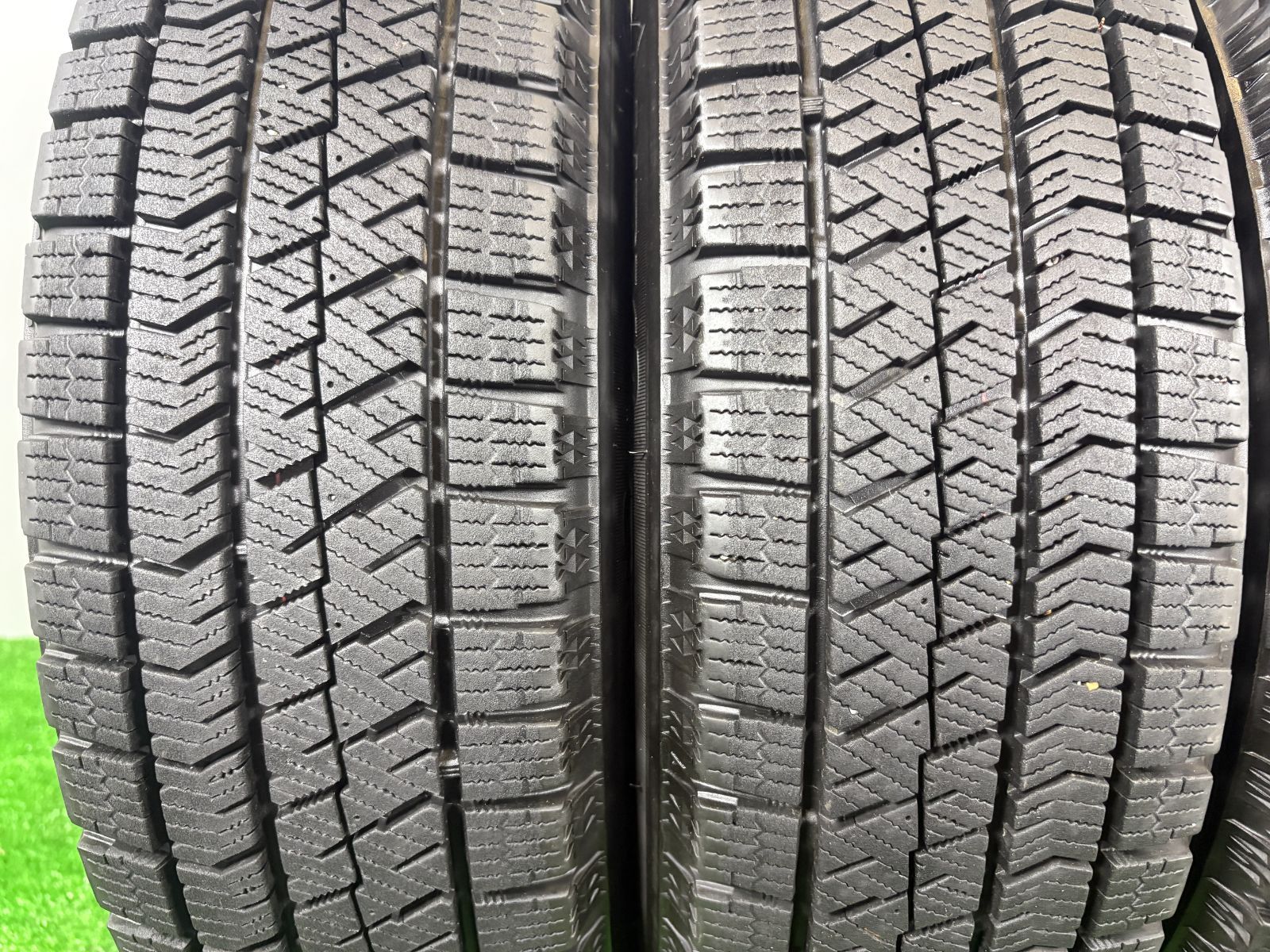 155 65 R 14 ブリヂストン VRX 2 4本 冬 タイヤ スタッドレス TA 871