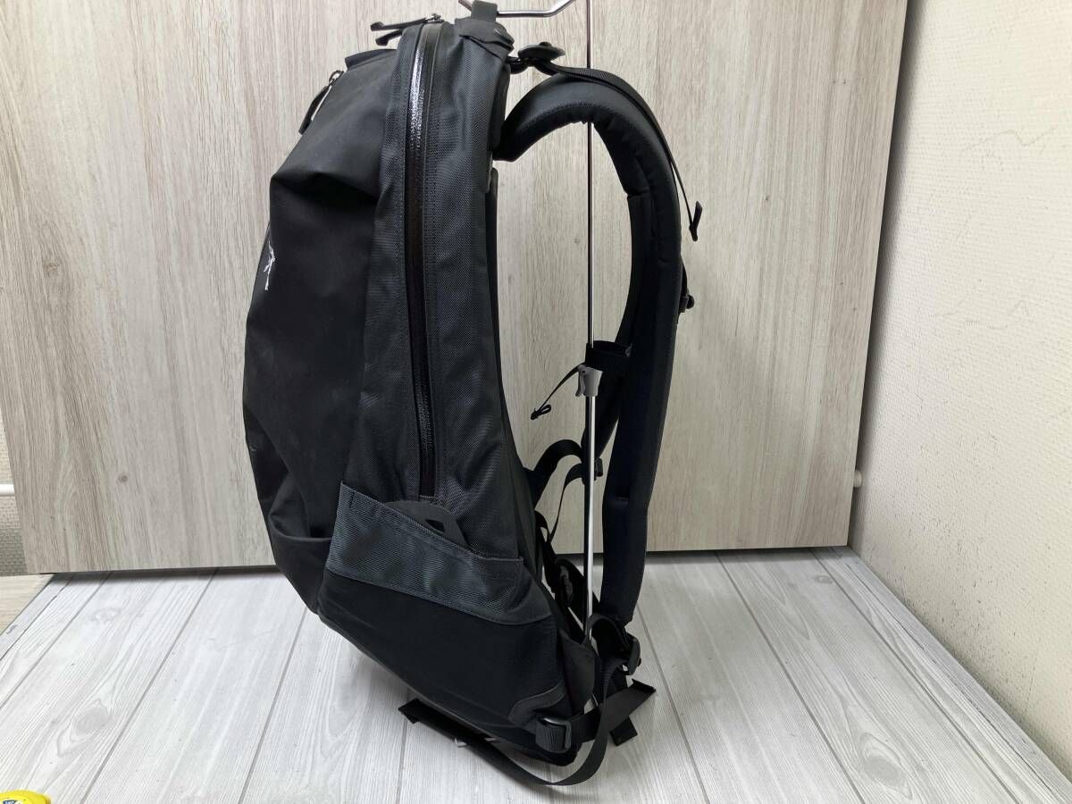 ARC’TERYX Arro 22 Backpack アークテリクス リュック ブラック