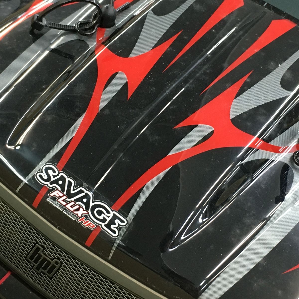 hpi・racing SAVAGE FLUX HP モンスタートラック ホビー ラジコン