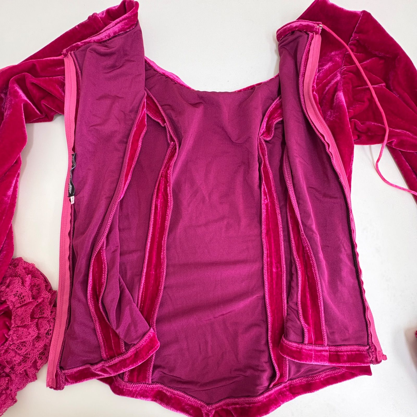 ソニアジョーンズ】フラメンコ衣装 ツーピース ブラウス フリル