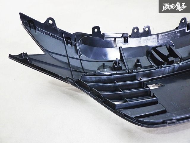 HONDA ホンダ 純正 RU1 RU2 RU3 RU4 ヴェゼル フロントグリル