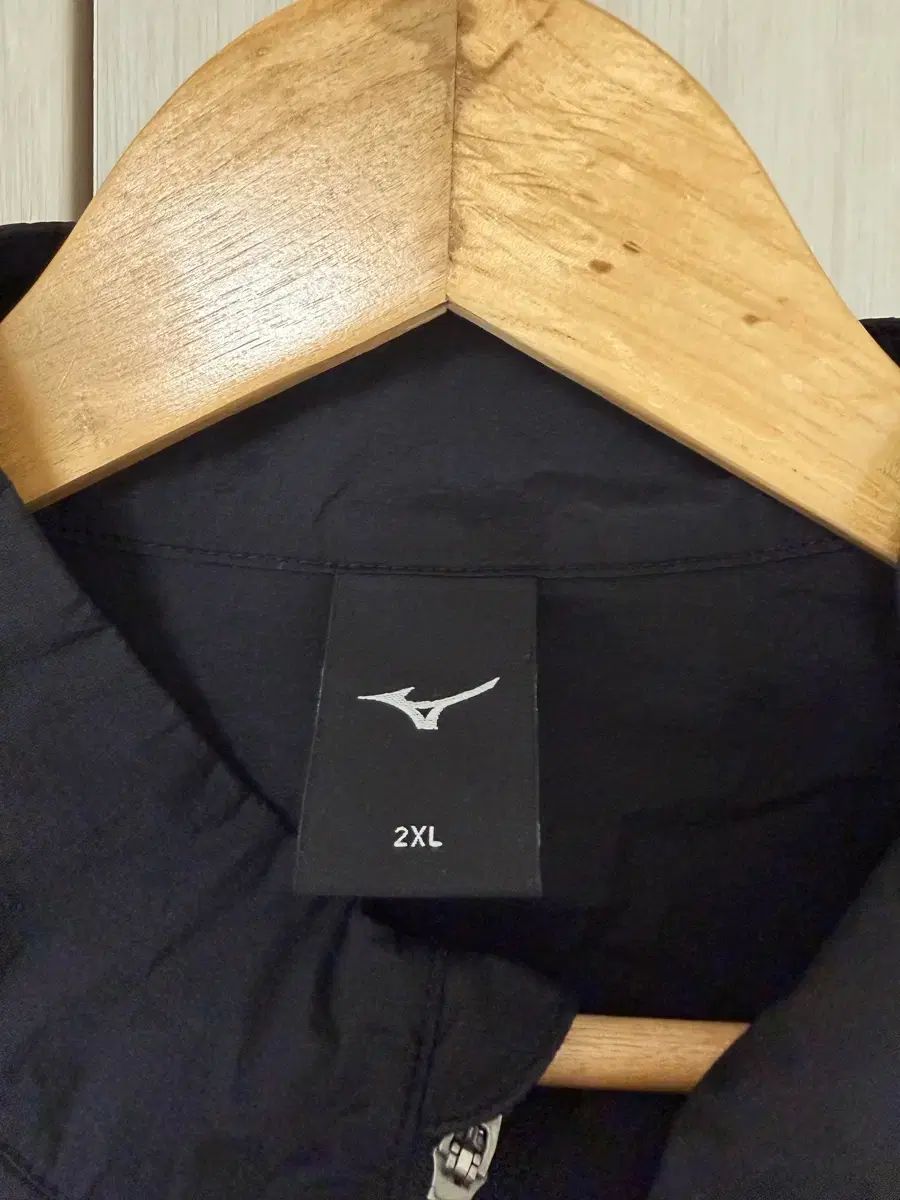 ミズノ 軽量ウィンドブレーカー 2 XL