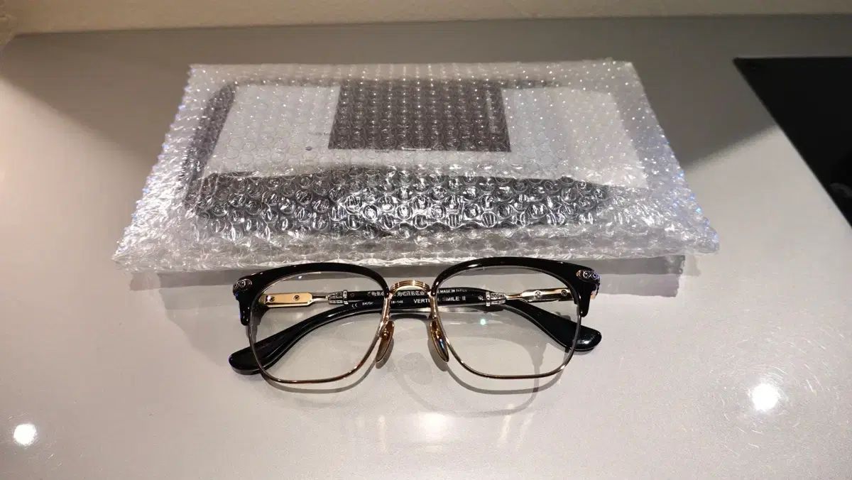 CHROME HEARTS クロムハーツ バーティカルスマイル2 ブラック シルバー GOLD コンビ メガネ