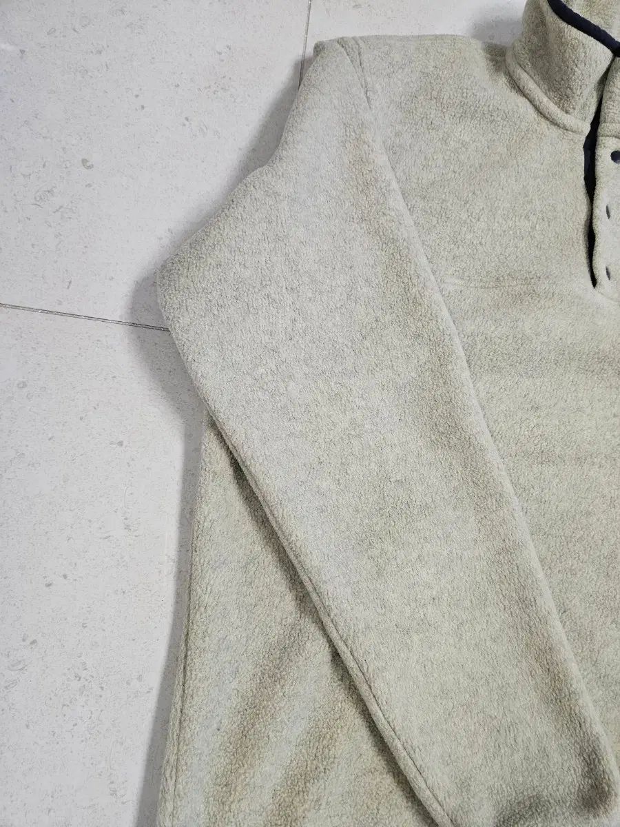 パタゴニア Synchilla L オートミール