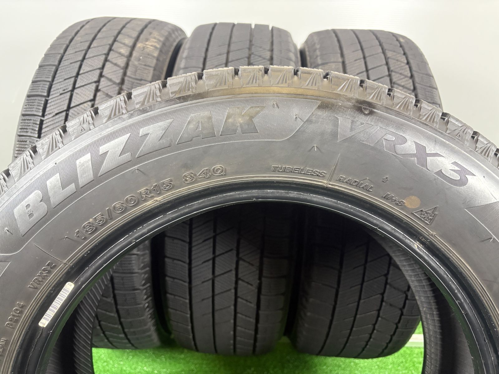 ブリヂストン VRX