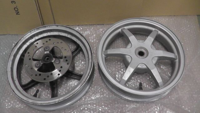 ZZ ジーツー CA 1 PB 153 xxx の ホイールセット