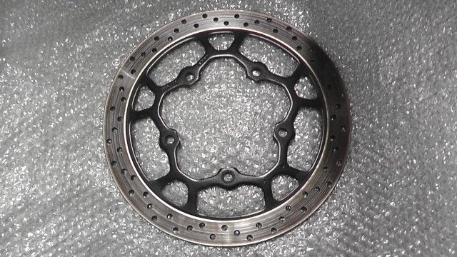 ジクサーSF 250 ED 22 Y 101 xxx の フロント ディスクローター