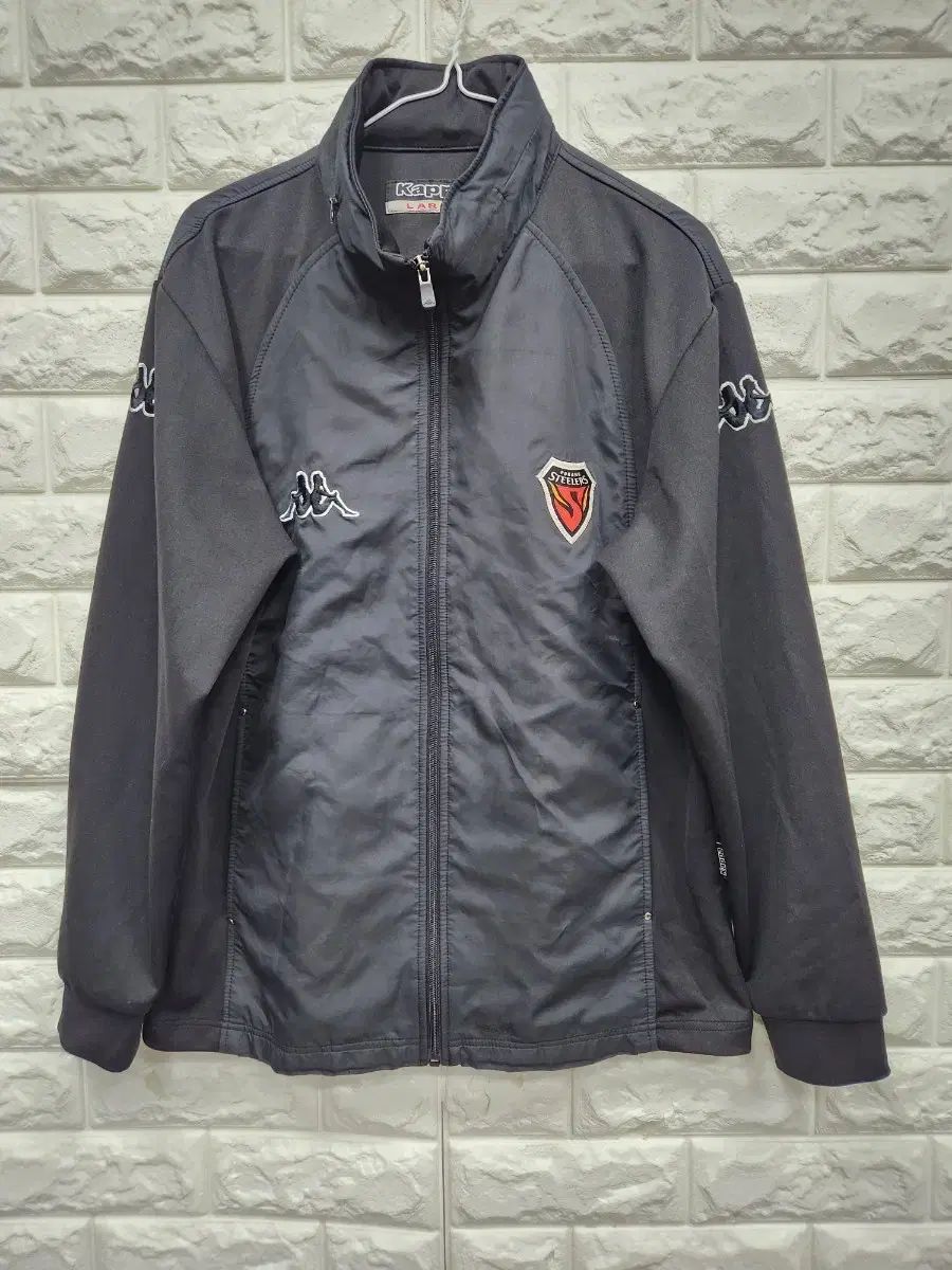 POHANG ブラック 秋冬 ジップアップ ジャケット 100 サイズ k 159